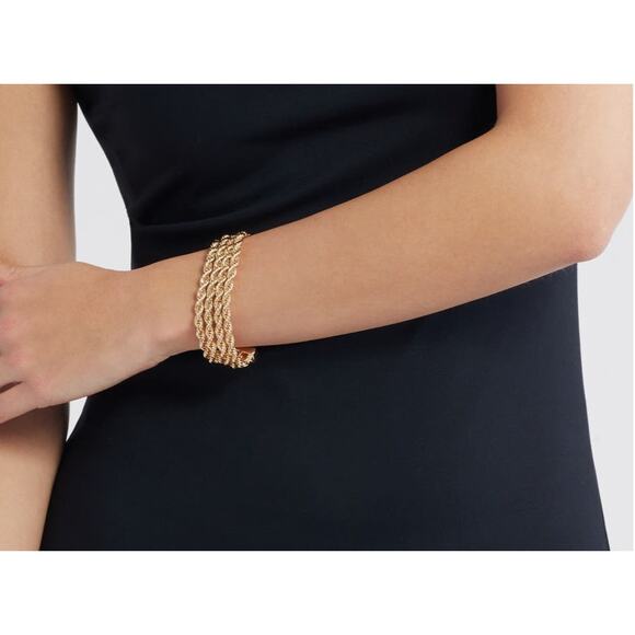 Elegant Gold Women's Bracelet - Picture 2 of 2